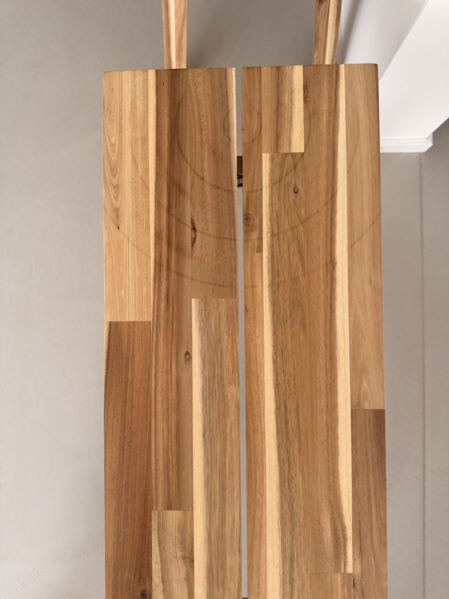 Bancs: Solid Wood Benches x 2 (IKEA SKOGSTA) – D'occasion à Rüschlikon par JessicaB88 1