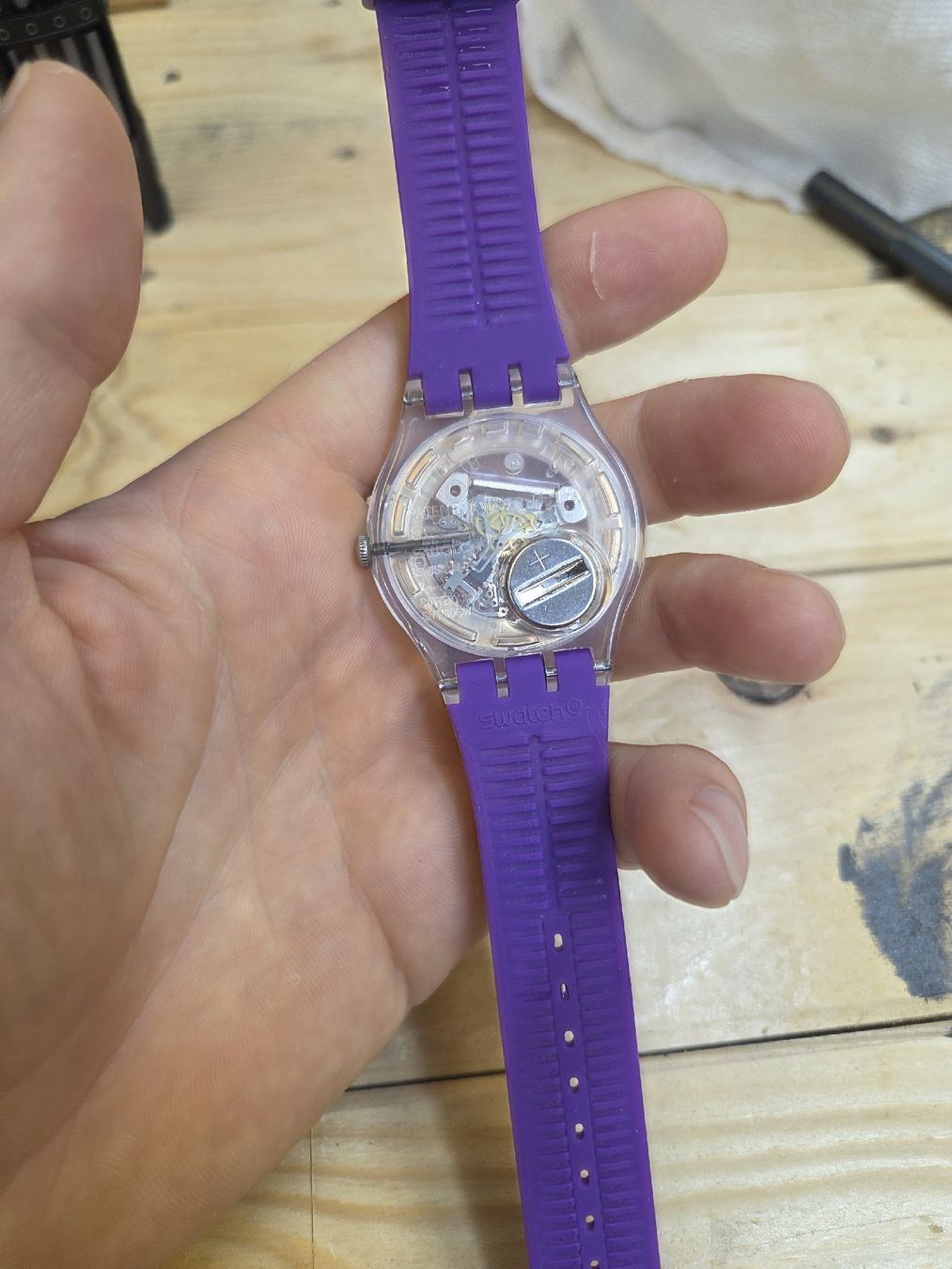 Swatch Uhren: Original Swatch New Gent Skeleton Violett  – Gebraucht aus Zug von olx_5shp 3
