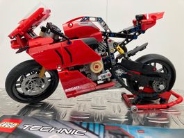 LEGO Technic 42107 Ducati Panigale Motorrad, komplett