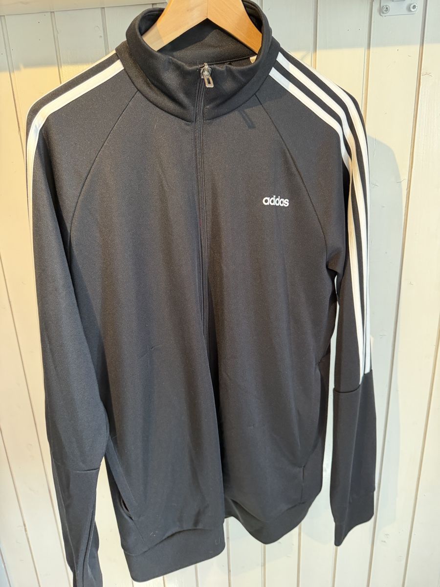 Adidas Giacche: Survêtement Adidas Taille L – Usato da fey venduto da Caductilometre