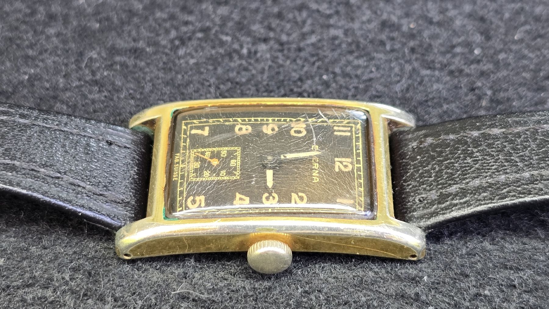 Eterna Orologi: Eterna Tank mecanic - année 40" - 22×31mm – Usato da Cressier NE venduto da Oldwatch94 5