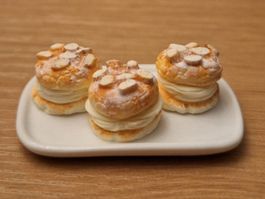 Handmade Bienenstich Törtchen