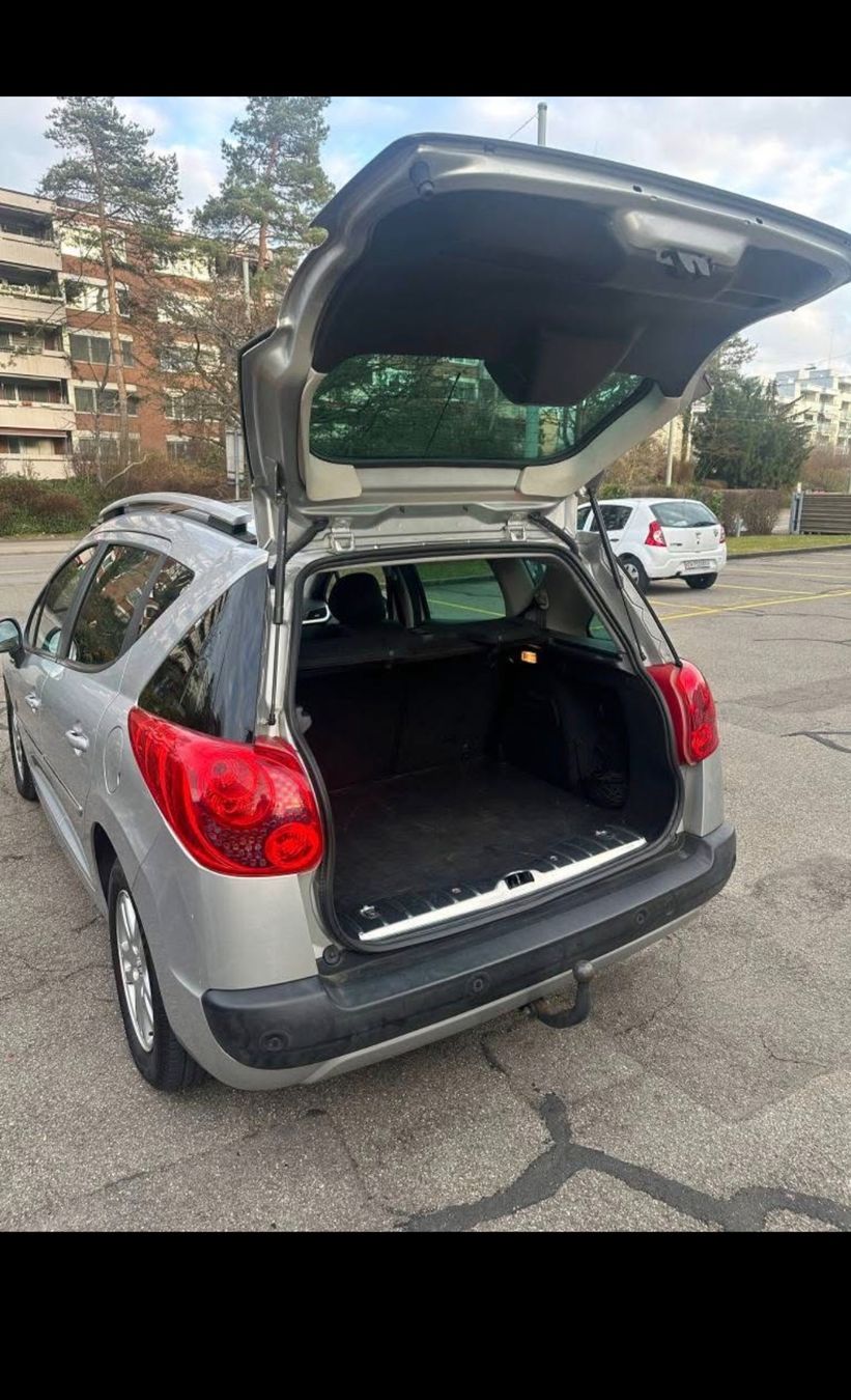 Peugeot Automobili: Peugeot 207 sw 1.6 – Usato da Winterthur venduto da adi_t5yj 3