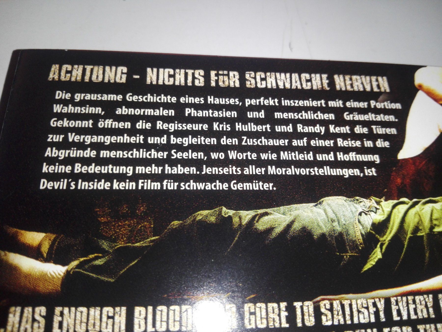 Tutti i DVDs: A Devil's Inside  (Uncut Edition)  D/E   2-Disc's    ©'2013 – Usato da St.Gallen venduto da elk2022 4
