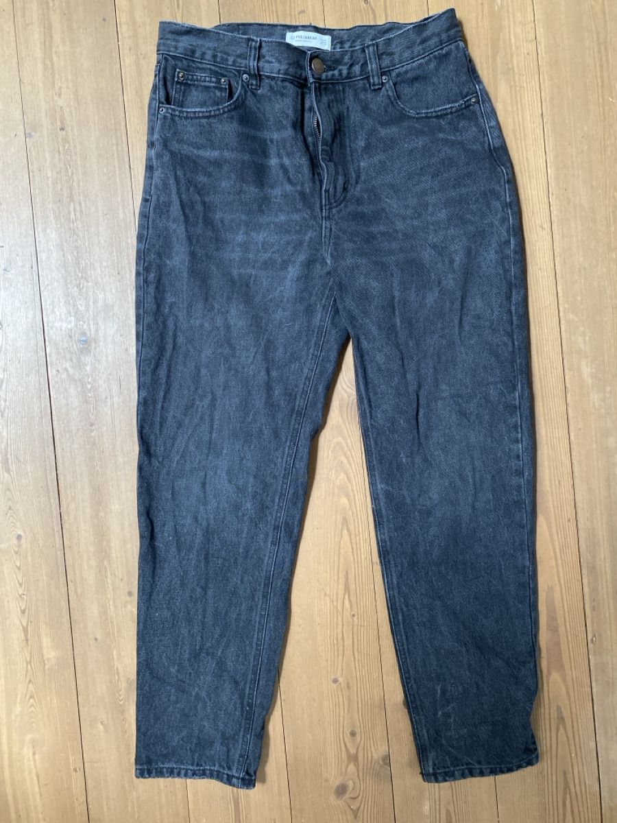 Pull&Bear Jeans: 2er Pack Mom-Jeans Gr. 40Blau & Schwarz – Nuovo (secondo la descrizione) da Chur venduto da Pufl 4