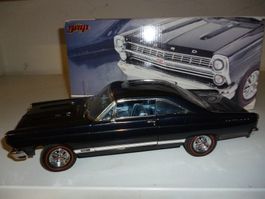 Ford Fairlane GTA 390 67er GMP 1:18
