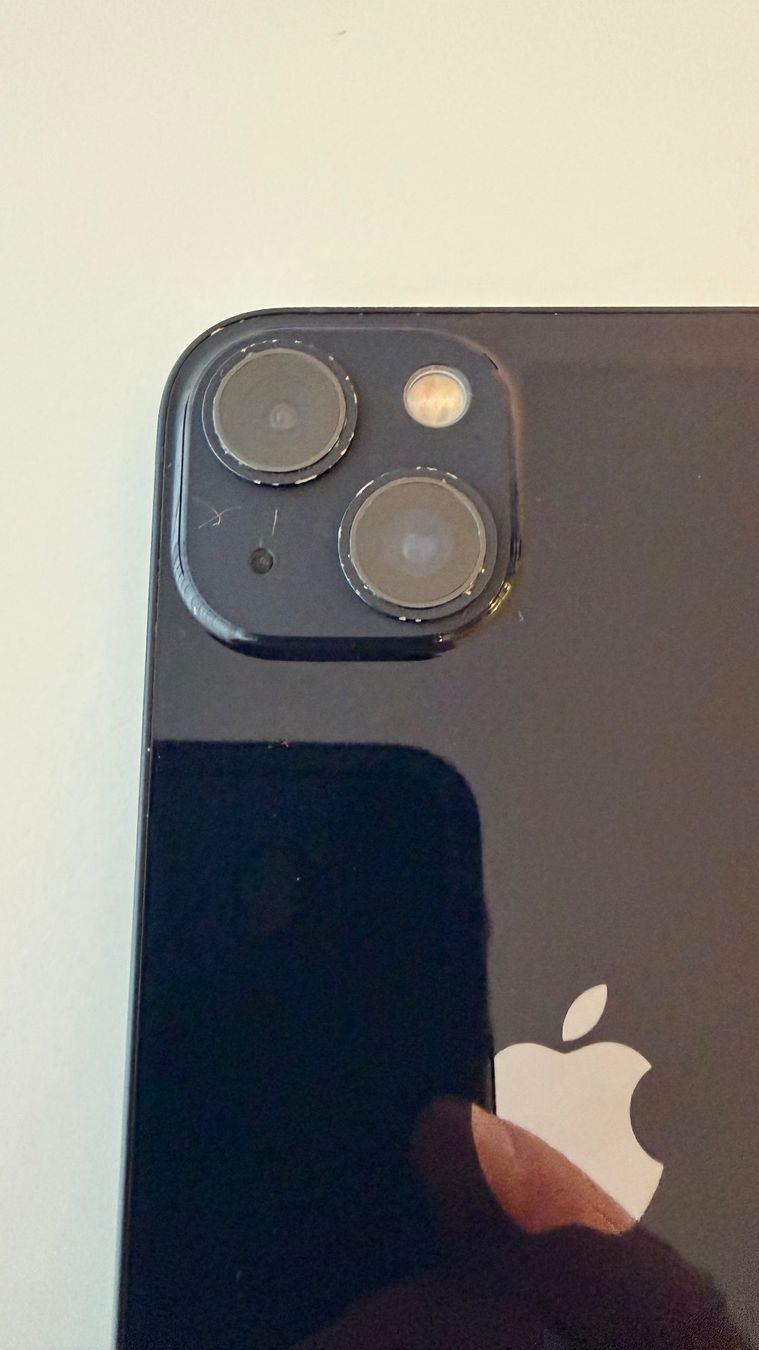 Apple Portables: iPhone 13 128 GB schwarz – D'occasion à Zürich par Spidder 5