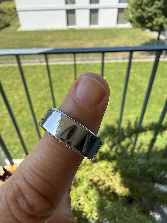 Anelli: Oura Ring 4 _Size 8 Silver  Smart Ring – Usato da Herrliberg venduto da Karina351 3