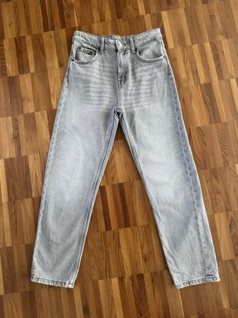 Zara Jeans Gr. 164, helle Waschung