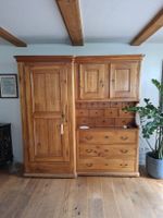 Antiker Buffetschrank aus Holz massiv guter Zustand