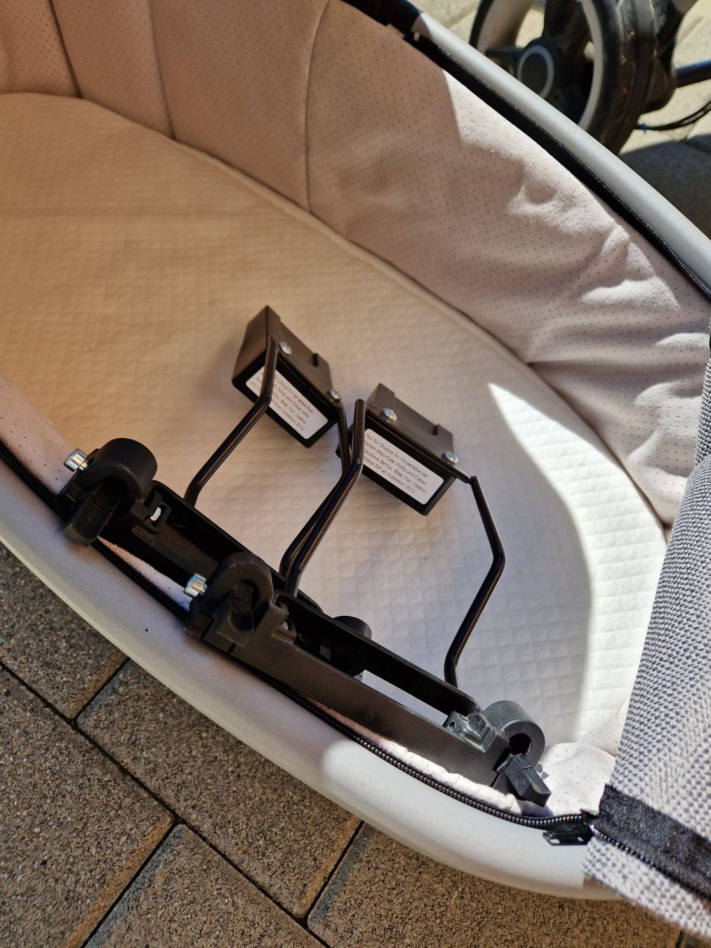 Teutonia Kinderwagen: Teutonia Kinderwagen mit Babyschale – Gebraucht aus Freudwil von freny24 3