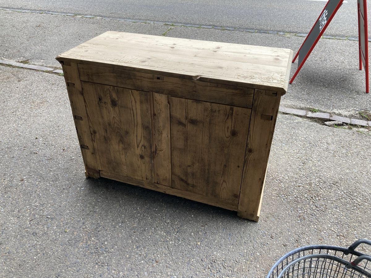 Cassettiere: Tannenholz Anrichte / Sideboard – Usato da Hagenbuch ZH venduto da bromaer 7