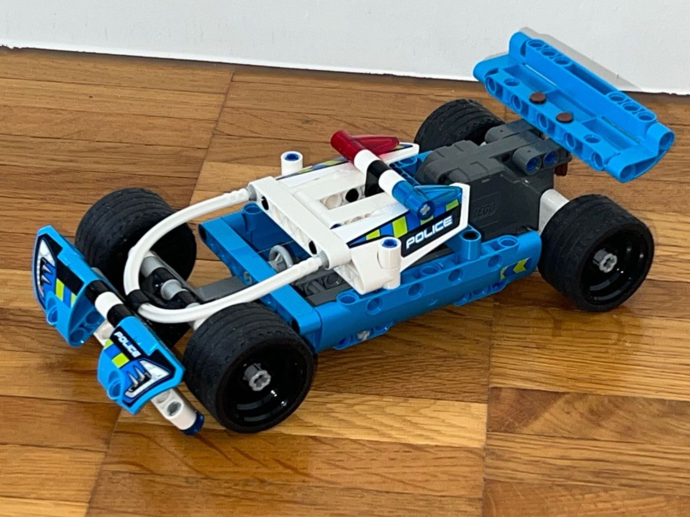 Technics Kit di costruzioni: LEGO TECHNIC 42091 Verfolgungsjagd – Usato da Geroldswil venduto da Fisher01