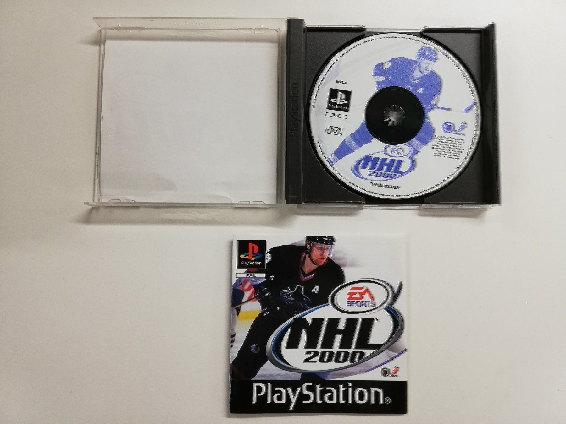 Sony Jeux: NHL 2000 (version francais) - PSX PS1 – D'occasion à St. Gallen par zorro_dc 2