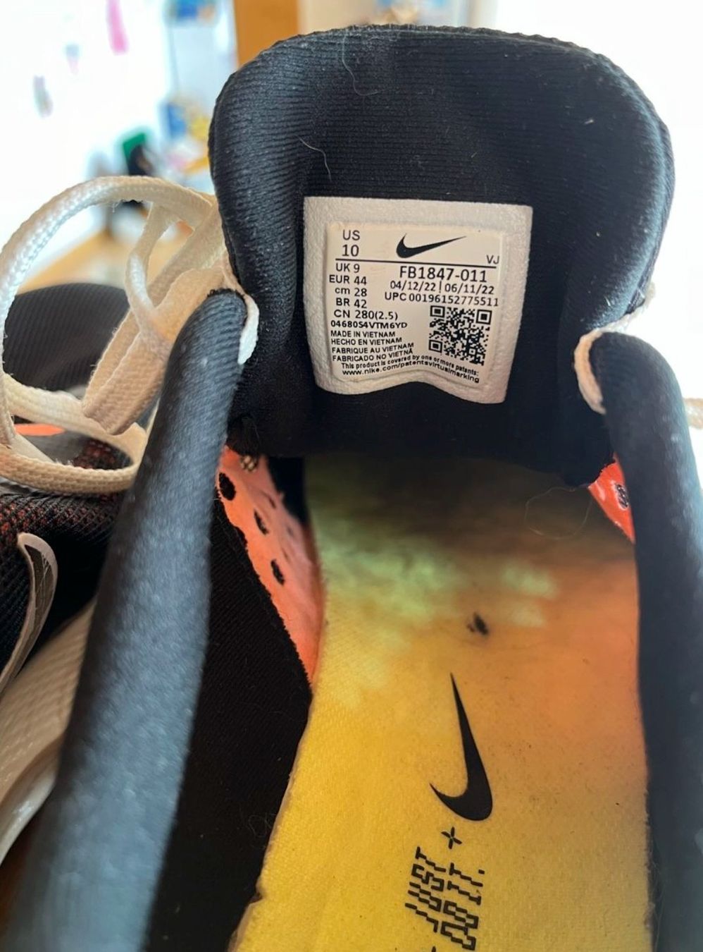 Nike Scarpe da uomo: Nike Zoom Fly 5 Größe 44 – Usato da Zermatt venduto da B.15.v02 1