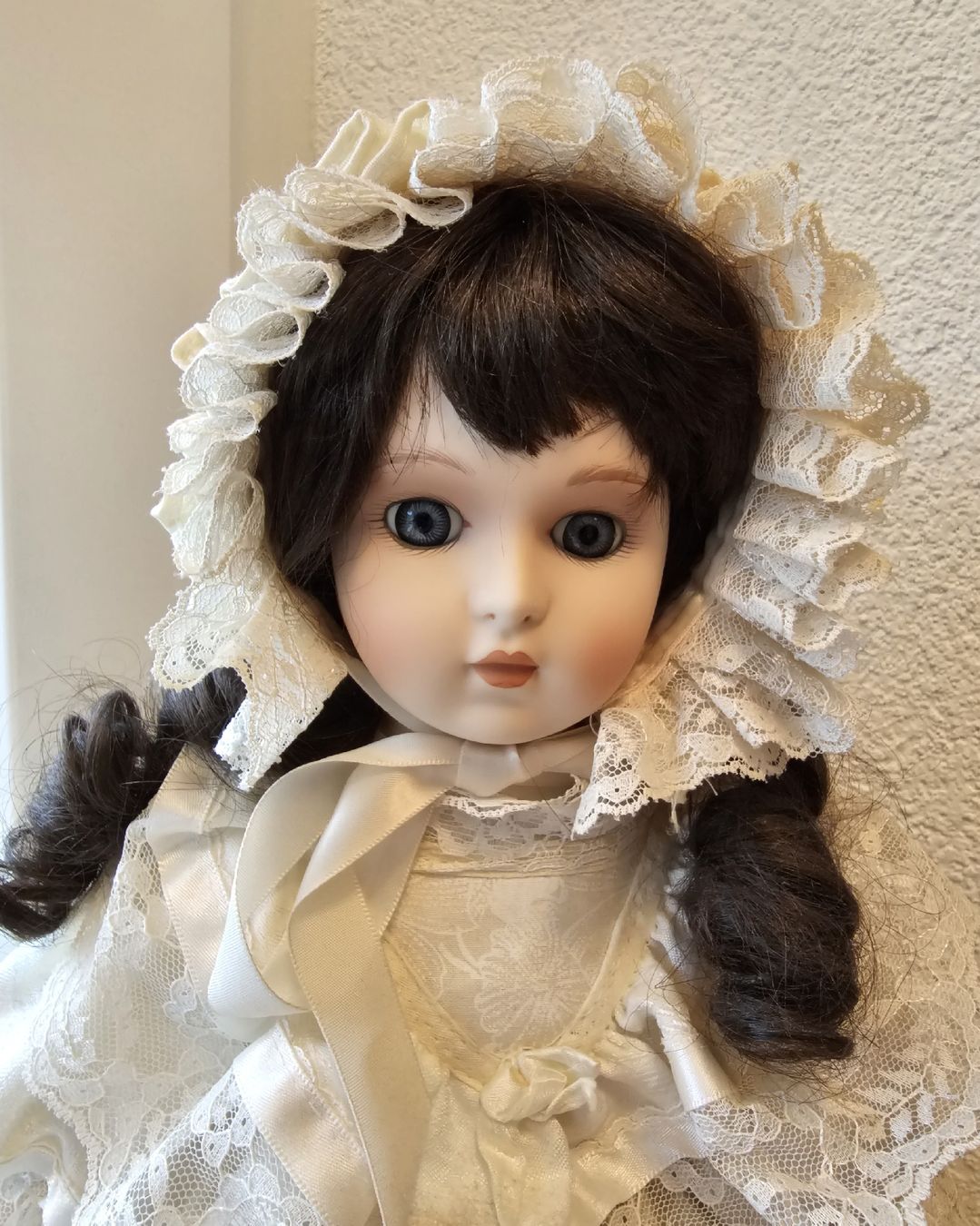 Bambole: WUNDERSCHÖNE PUPPE! – Nuovo (secondo la descrizione) da Laupen BE venduto da AUSSIEGIRL1109 1