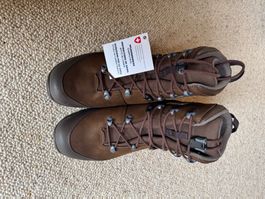 Kampfstiefel 19 leicht UNGETRAGEN/NEU
