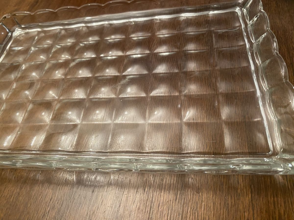 Piatti di portata: Glasplatte Servierplatte Kristallglas, vintage Design. – Usato da Baden venduto da swiss-alps
