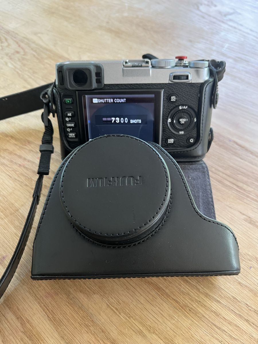 Fujifilm Appareil photo: Fujifilm X100s – D'occasion à zuerich par Zoejr 7