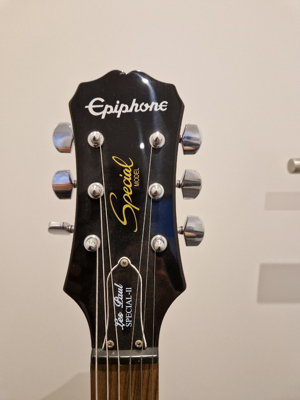 Epiphone Strumenti musicali: E-Gitarre, inkl. Ständer – Nuovo (secondo la descrizione) da Au SG venduto da Chliini87 2