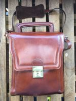 Braune Lederhandtasche