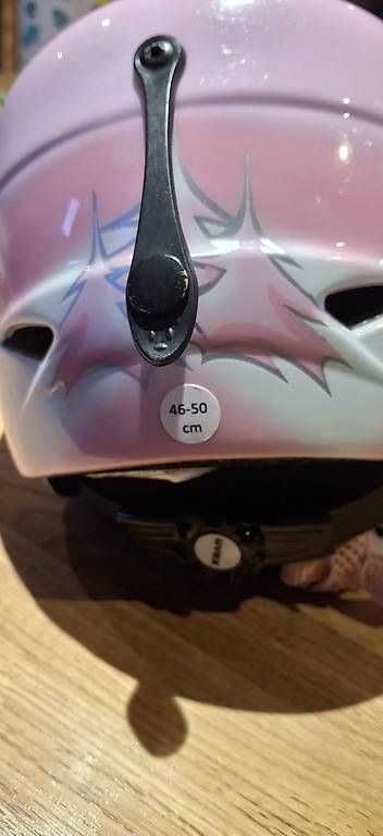 Caschi: Uvex Skihelm – Usato da Buttwil venduto da cas_65ys 1