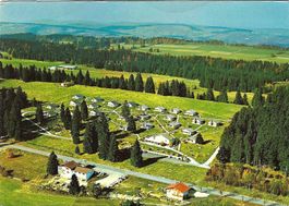 MONTFAUCON Village de Vacances
