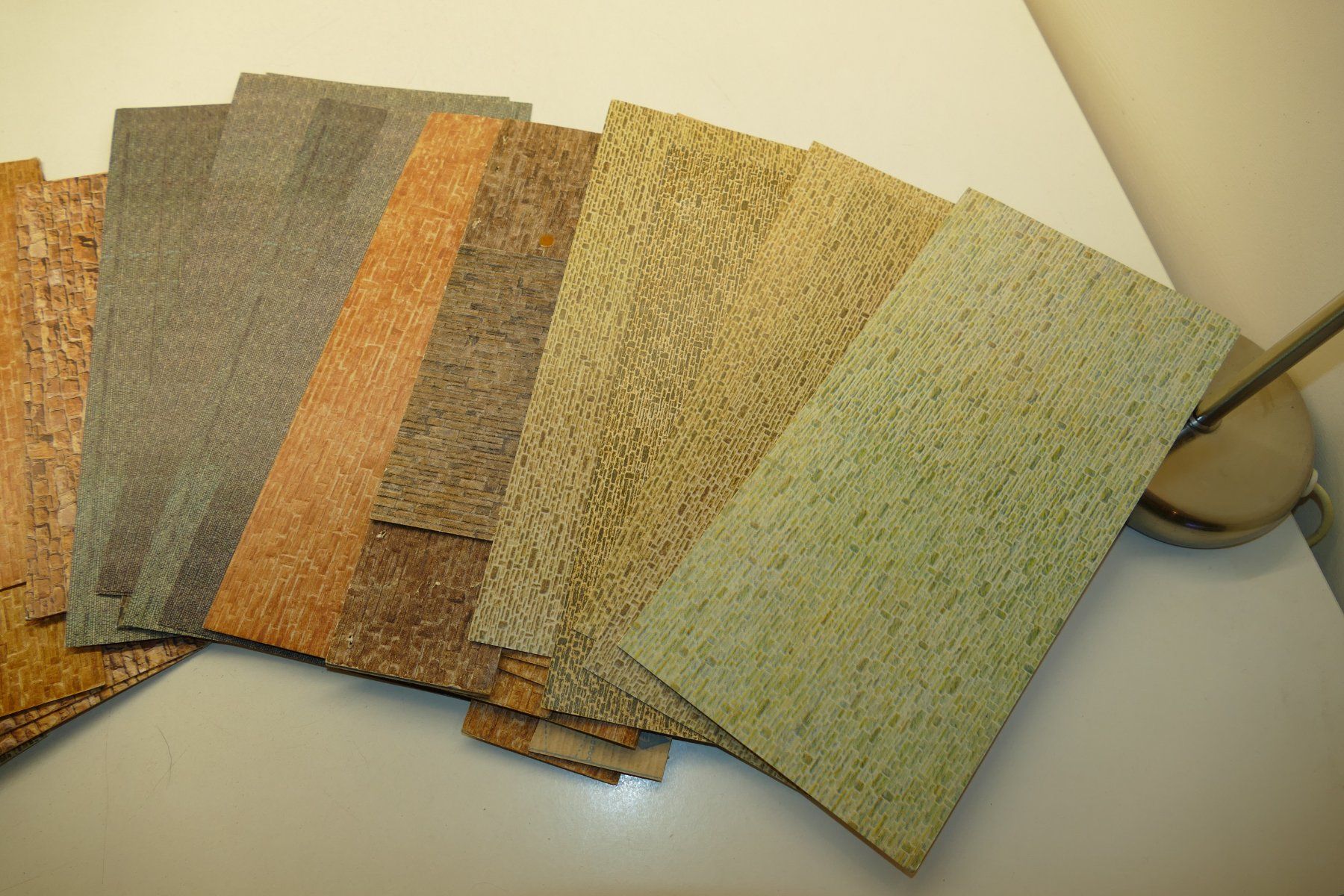 Modelleisenbahnen: Spur H0: Mauerplatten aus Papier – Gebraucht aus Niederhasli von rail-duerst 2