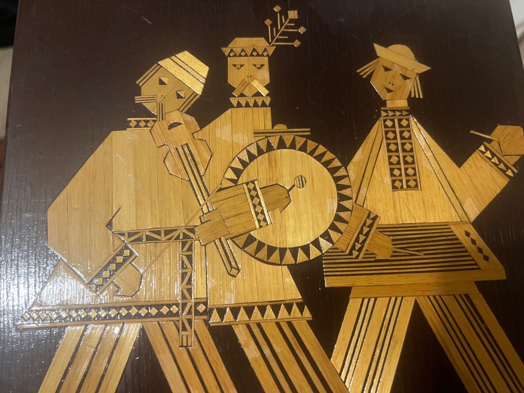 Foto & Immagini: Wand Bilder handgeschnitzt aus Holz – Usato da Ittigen venduto da R.Blume