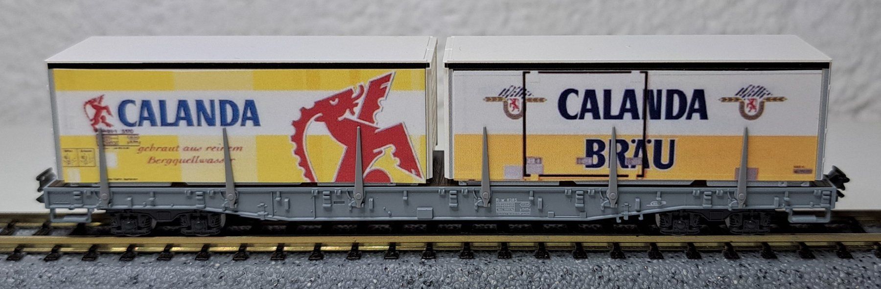 Kato Modelleisenbahnen: RhB Calanda Bräu 2 Container Güterwagen Spur N Kato – Neu (gemäss Beschreibung) aus Salez von rhb-spur-n 1