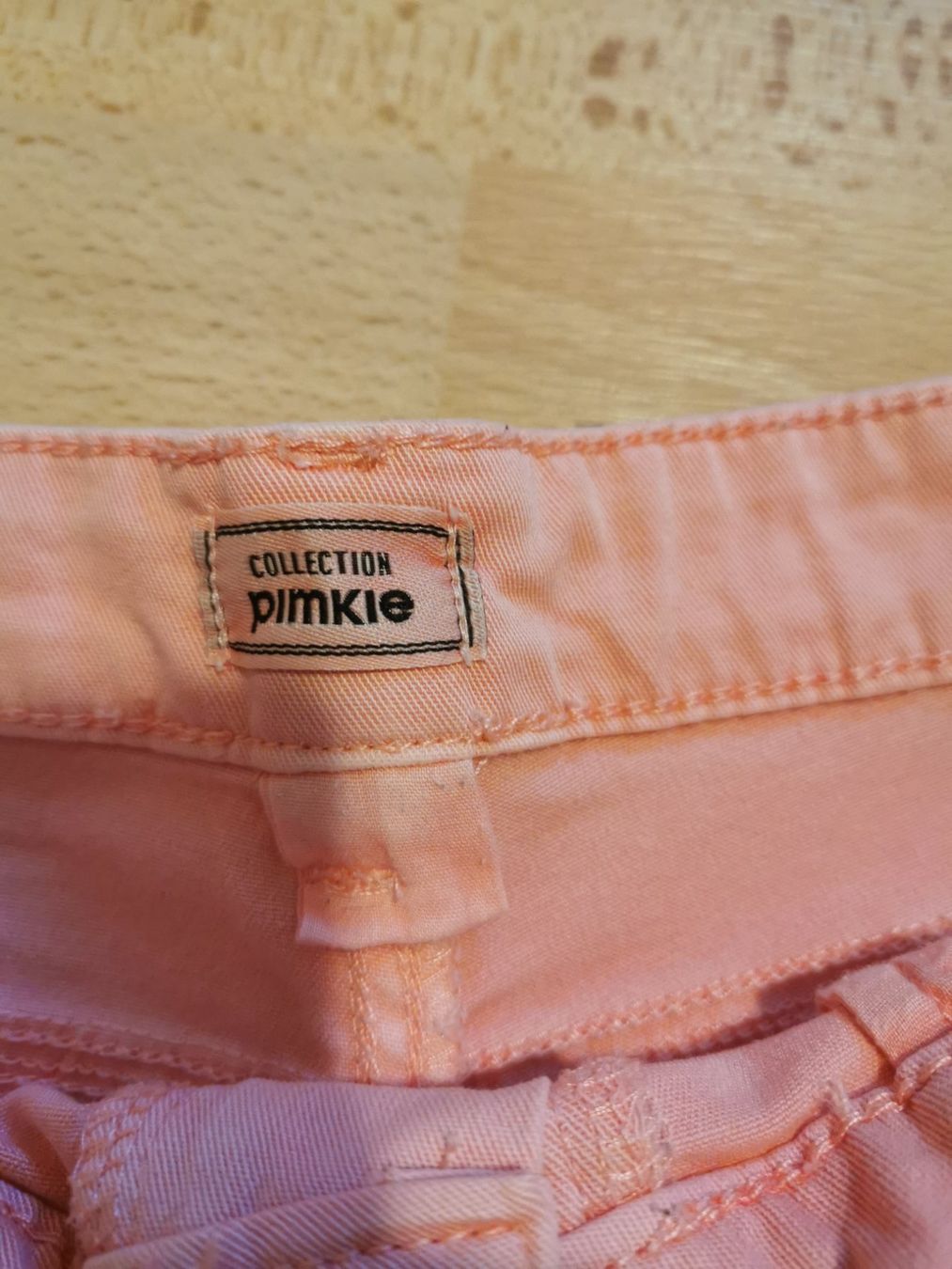 Hosen: Kurze Hose / Shorts - Grösse 34 – Gebraucht aus Unterägeri von Fiobi 1