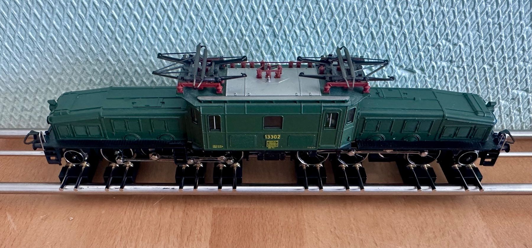 Märklin Modelleisenbahnen: Märklin SBB Krokodil 3356 – Gebraucht aus Oftringen von ib.85 4