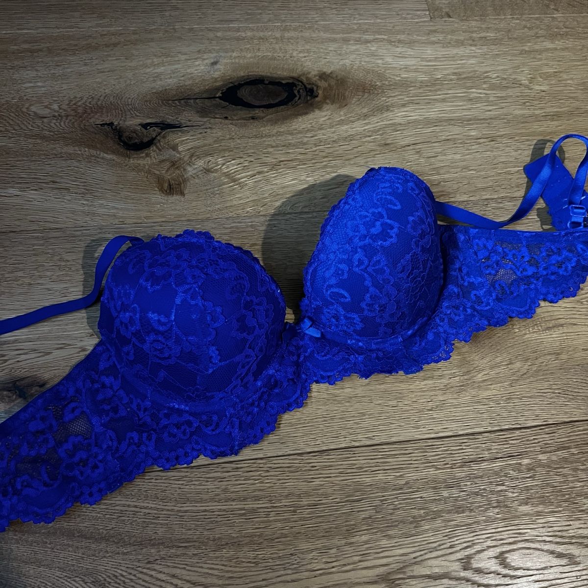 Sonstige Unterwäsche: Blauer Spitzen BH – Neu (gemäss Beschreibung) aus Chur von noe_mh8b