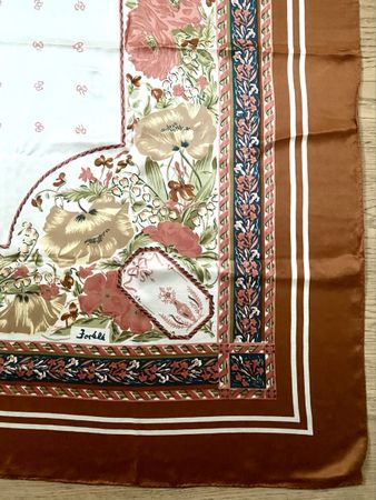 Jorèlè Seidentuch 100% Seide – floral, ca. 102 × 106