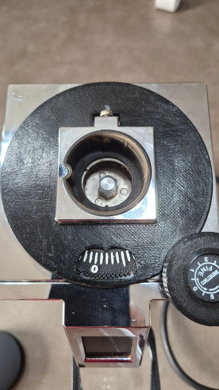 Macchine per caffè & Macchine per espresso: Eureka Mignon Specialita Chrom/Black – Usato da Wädenswil venduto da BsAsRocks 4