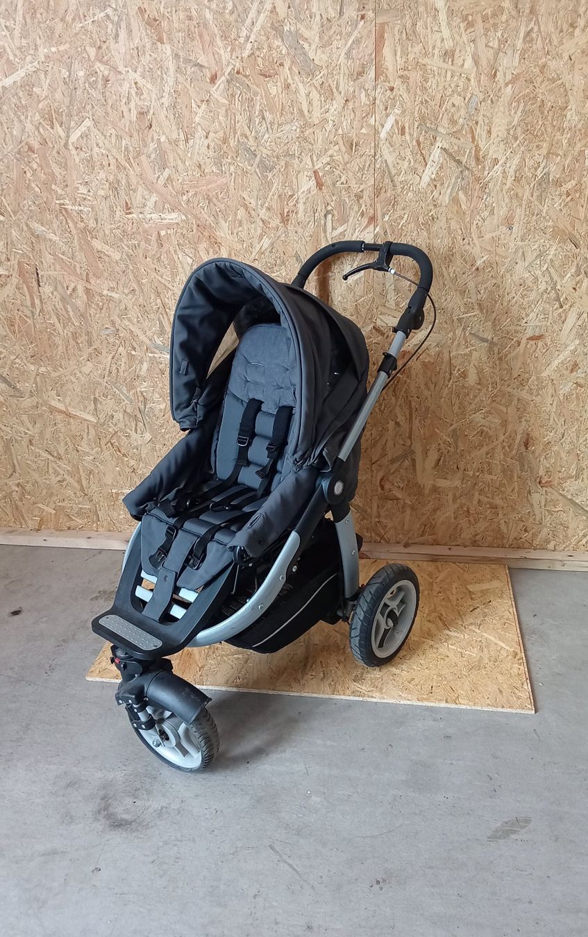 Carrozzine: Kinderwagen / Buggy – Usato da Mollis venduto da gar_wqz5