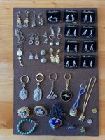 Schmuck Konvolut: Ohrringe, Ketten, Anhänger, Broschen!