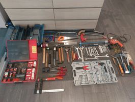 Diverses Werkzeug / Werkzeugkoffer