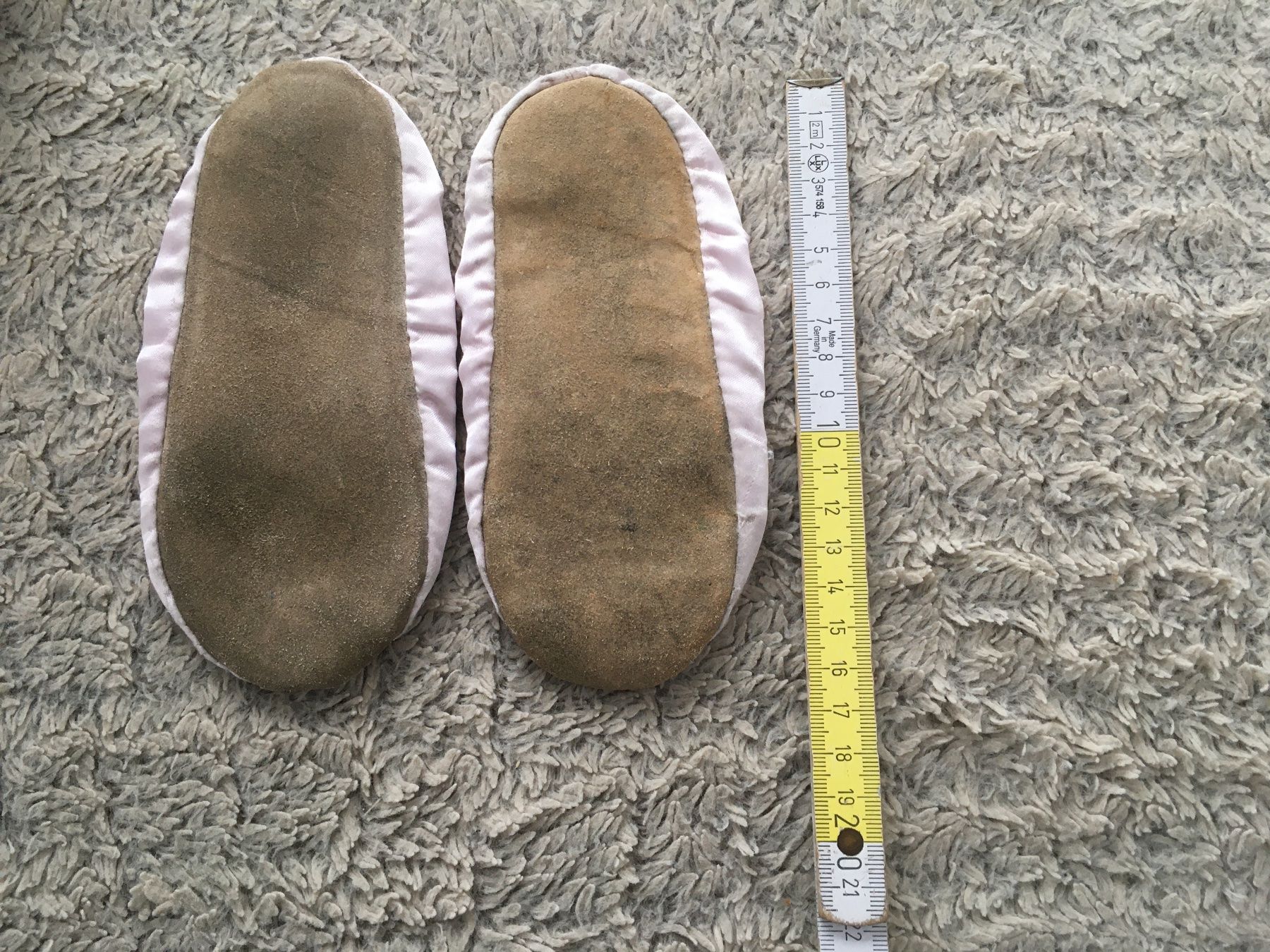 Schuhe für Mädchen: Ballett/Turnschläppli Gr. 25/26 – Gebraucht aus Gächlingen von Tara_devi 2
