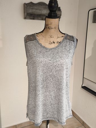 Chicoree Top Damen Grösse L Grau mit Spitze