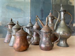 Antike orientalische Kupfer Krüge Karaffen Sammlung* cruches