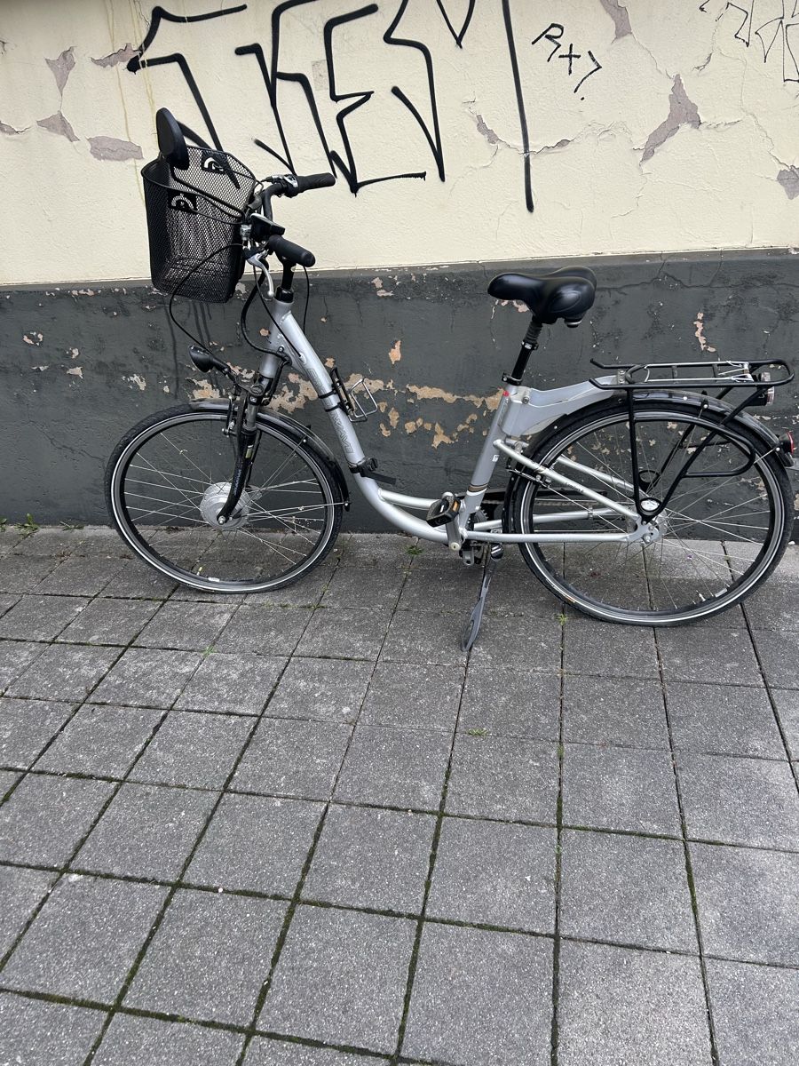 Mini Bike: Elektroniker Velo – Usato da Basel venduto da Krisztina.na 2