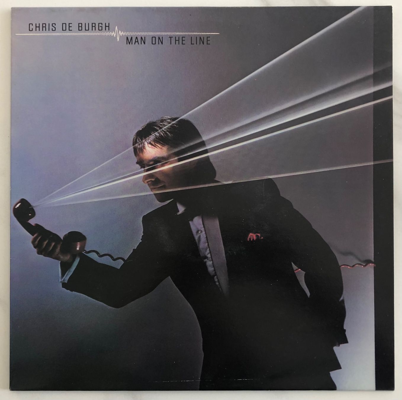 Dischi in vinile: CHRIS DE BURGH - MAN ON THE LINE – Usato da Poliez-Pittet venduto da Newtown-Records