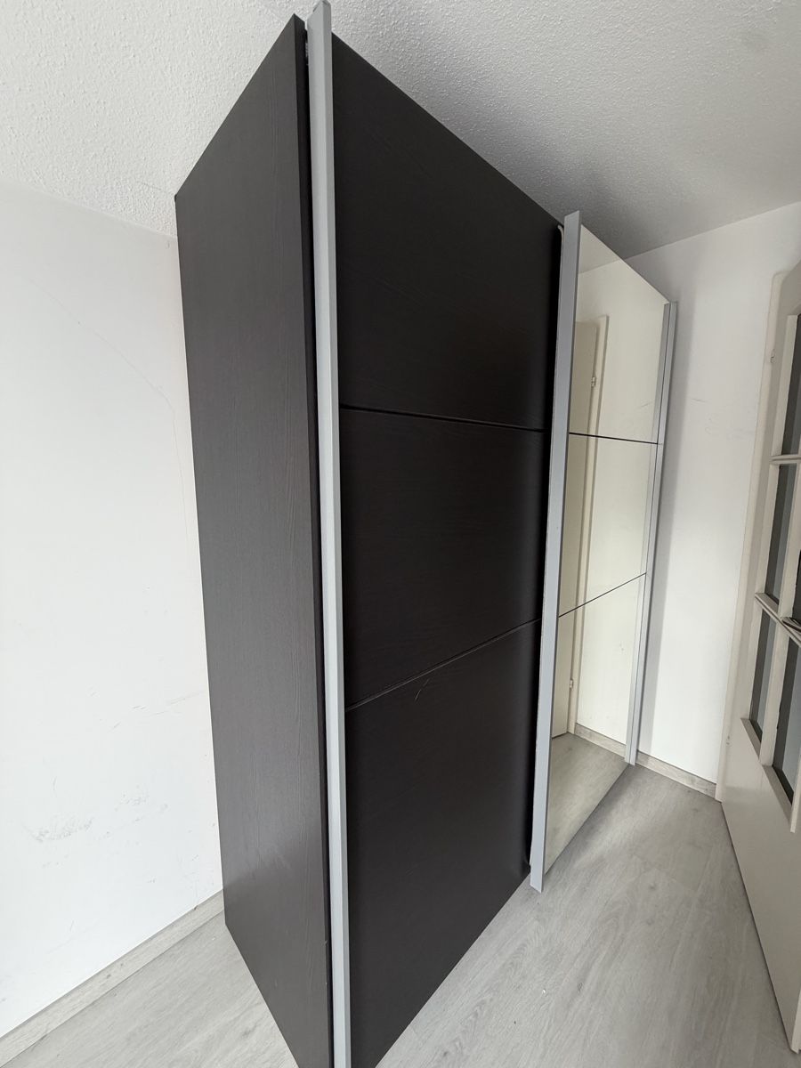 Conforama Armadi: Kleidershrank – Usato da Winterthur venduto da gjl_s78w 2