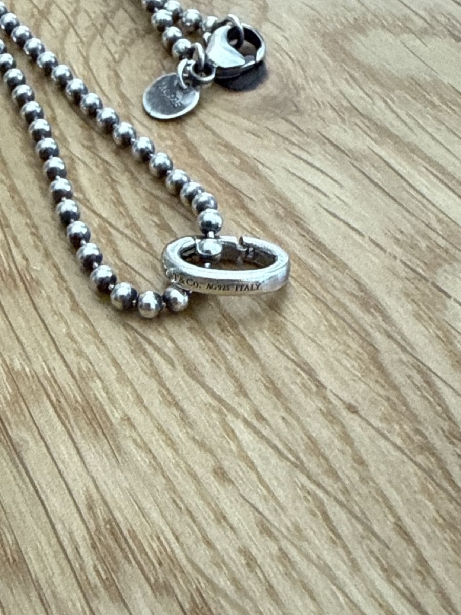 Tiffany & Co. Colliers: Tiffany & Co. silver chain and heart pendant – D'occasion à Zürich par _ade_ 2