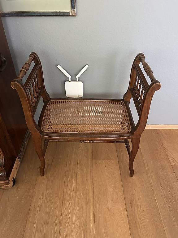 Poltrone: Banquette, chaise, fauteuil cannés – Usato da Mont-sur-Lausanne venduto da rmel 2