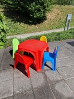 Set Kindertisch und 4 Stühle