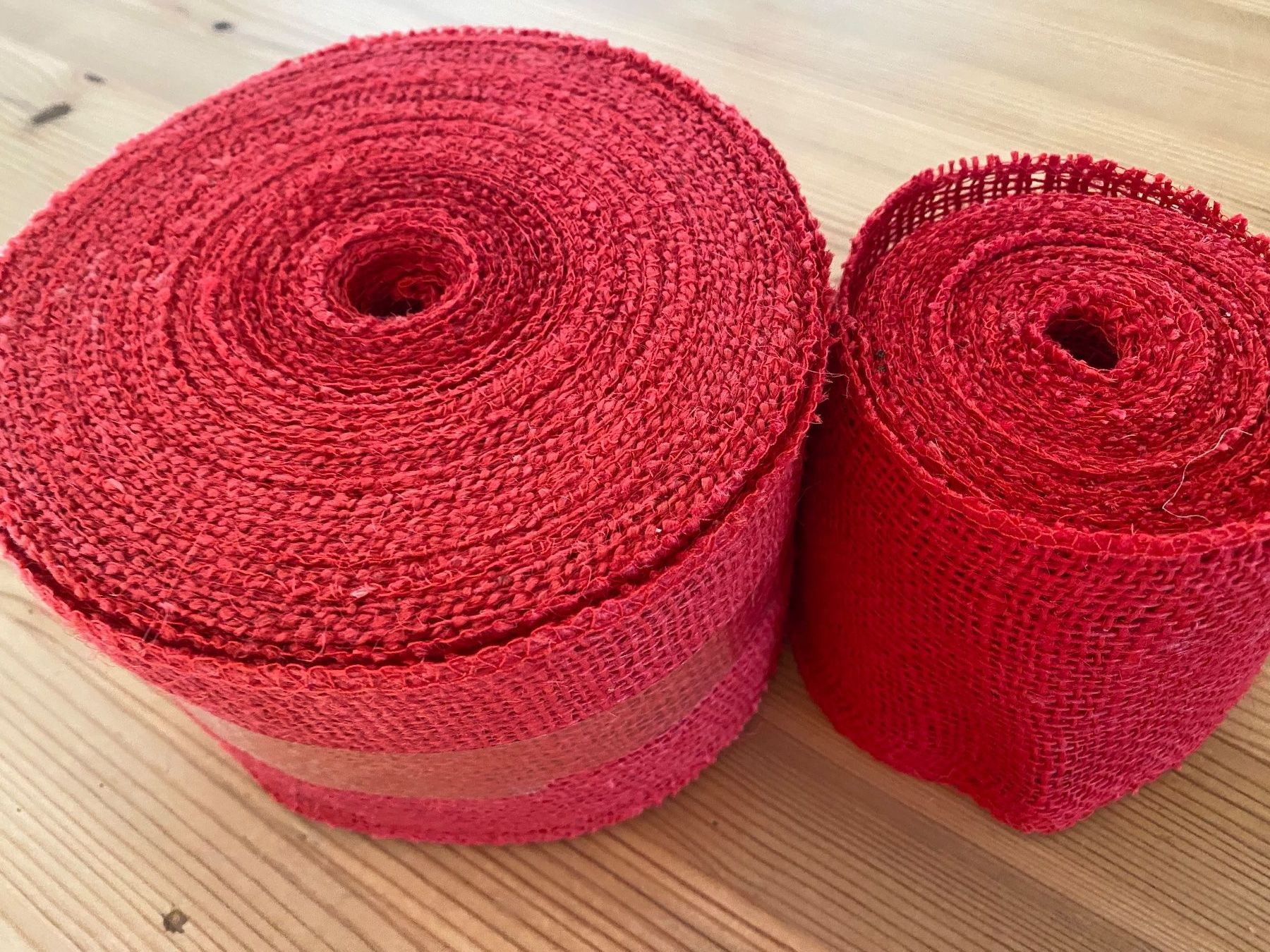 Nastri decorativi: Juteband rot – Usato da Uttwil venduto da Samu69