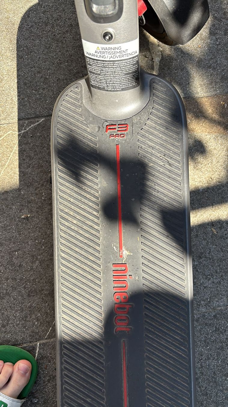 Segway Kickboard: Segway Ninebot F3 pro – Nuovo (secondo la descrizione) da Herisau venduto da ibatfox 1