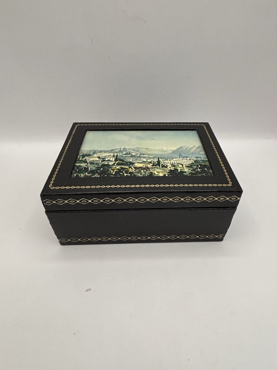 Barattoli: Boîte à bijoux vintage décorée Genève – Usato da Genève venduto da sho_67qj 2